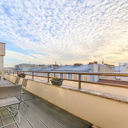 Apartman Residor - Spacious And Bright !